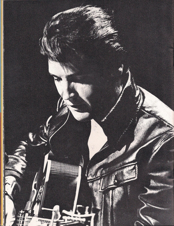 Elvis Presley  Worldwide 50 Gold Award Hits Vol. 1 : Booklet 012